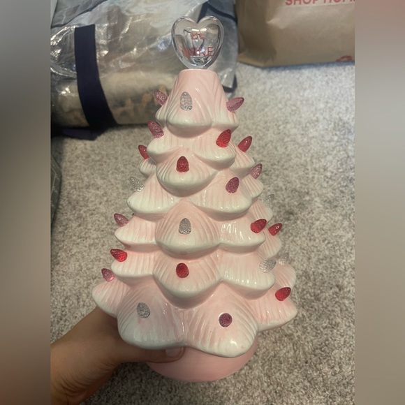 Mr. Christmas 12” Valentine’s Be Mine Ceramic Tree - Picture 4 of 4